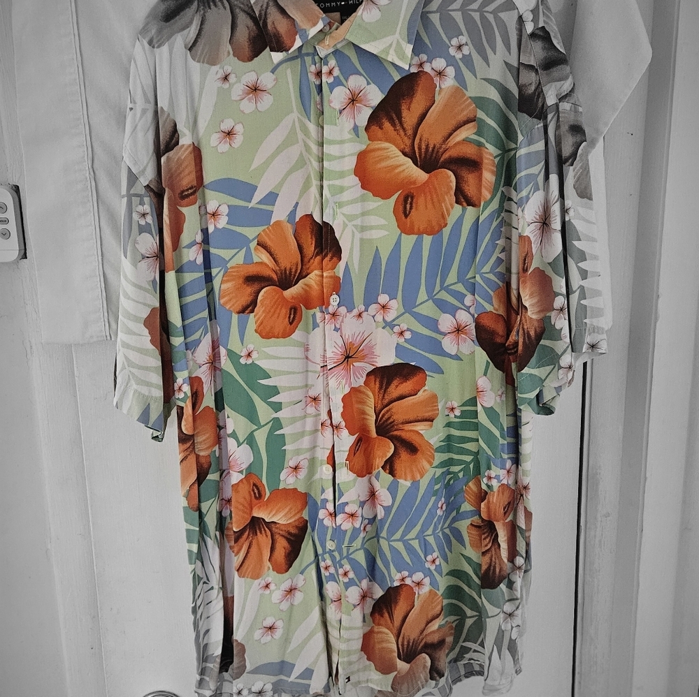 Tommy Hilfiger Floral Print Hawaiin Men's XXL  Shirt - Orange, Green, Blue